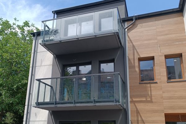 balustrada-szklana-balkonowa-wrocław-solskiego1BBA12EE-90E1-9FC0-F0D6-10724A6591AA.jpg